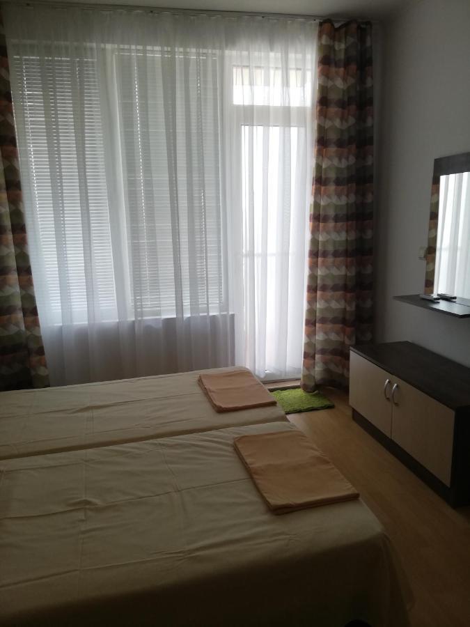 Apartamenti Zhelezovi بوموري المظهر الخارجي الصورة
